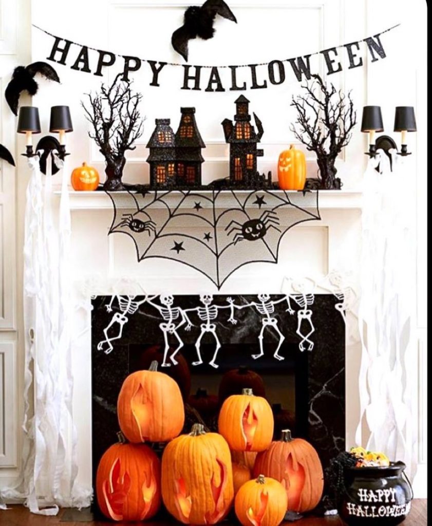 In 11 #Halloween #HalloweenDecor #HomeDecor #HalloweenDecorIdeas 