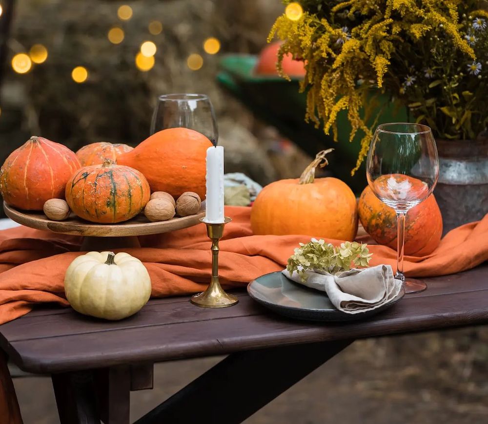 In 11 #Fall #Tablescapes #FallDecor #HomeDecor #AutumnDecor