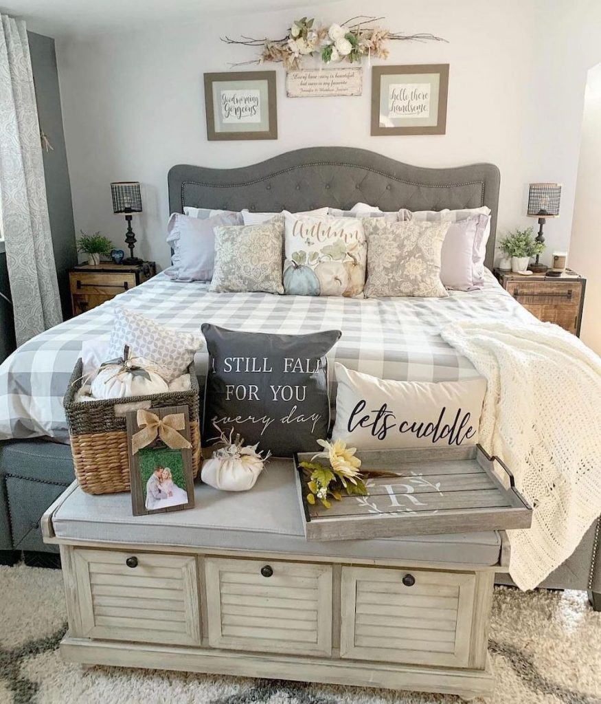 In 13 #FallDecor #FallBedroom #HomeDecor #FallBedroomDecor #AutumnDecor 