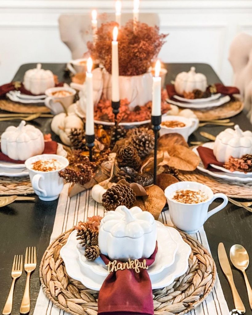 Thanksgiving Table Decor Ideas In 17 #Thanksgiving #ThanksgivingTableDecor #HomeDecor #ThanksgivingDecorIdeas 