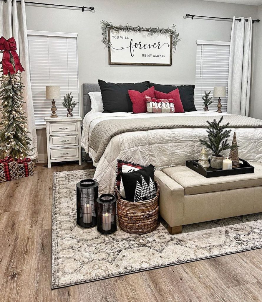 In 19 #Christmas #ChristmasBedroom #HomeDecor #ChristmasDecorIdeas 