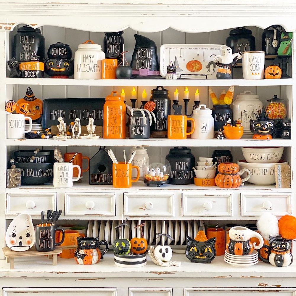 Halloween Decor Ideas In 3 #Halloween #HalloweenDecor #HomeDecor #HalloweenDecorIdeas 