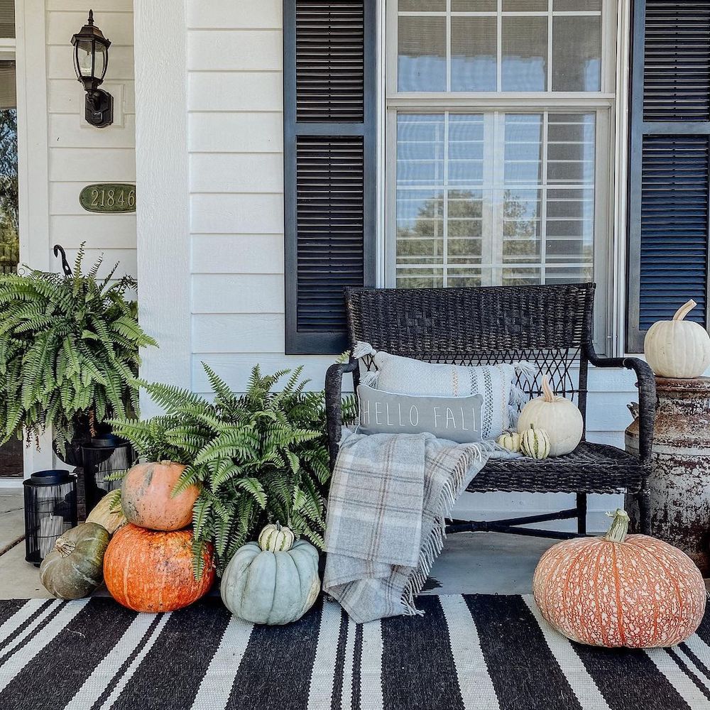 In 32 #Fall #Porch #FallPorch #FallDecor #HomeDecor #AutumnDecor