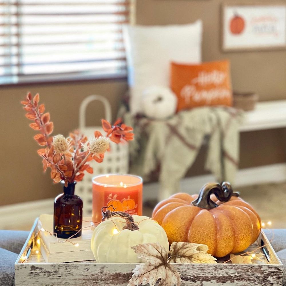 DIY fall centerpiece ideas In 7 #Fall #FallCenterpiece #FallDecor #Autumn #FallTable #HomeDecor 