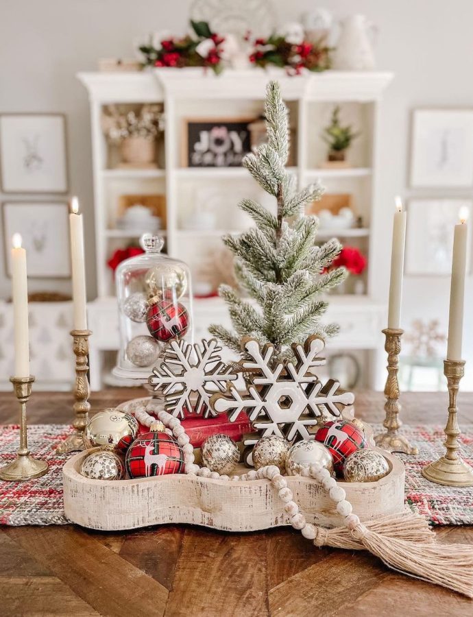 32 Christmas Centerpiece Ideas that Add Beauty to Your Table