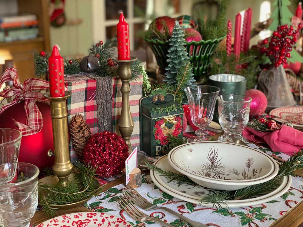 In 16 3 #Christmas #ChristmasTablescape #DiningRoomDecor #HomeDecor #ChristmasDecorIdeas 