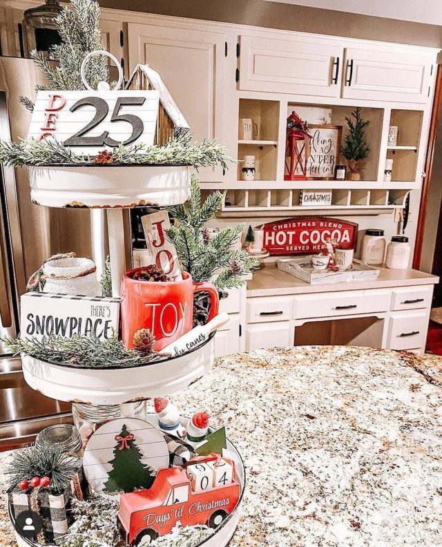 23 Christmas Kitchen Decor Ideas You’ll Love!