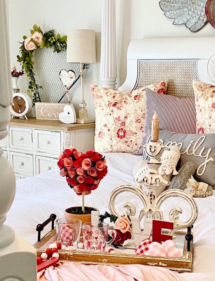 14 Valentine Bedroom Decor Ideas that Celebrate the Season