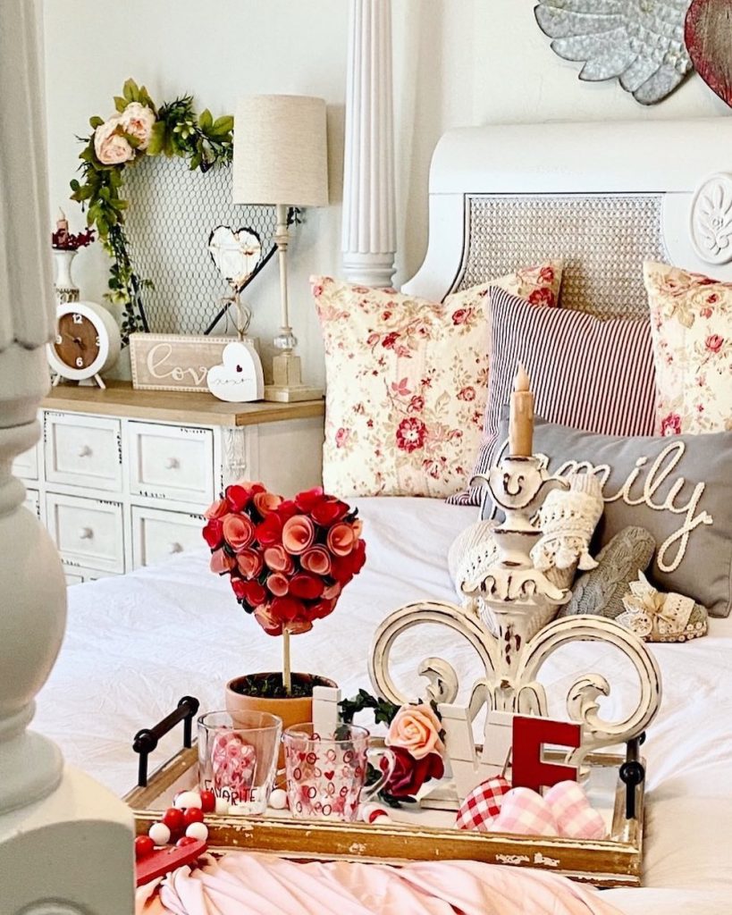 In 10 #ValentinesDay#ValentineBedrooms #HomeDecor #ValentineDecorIdeas 