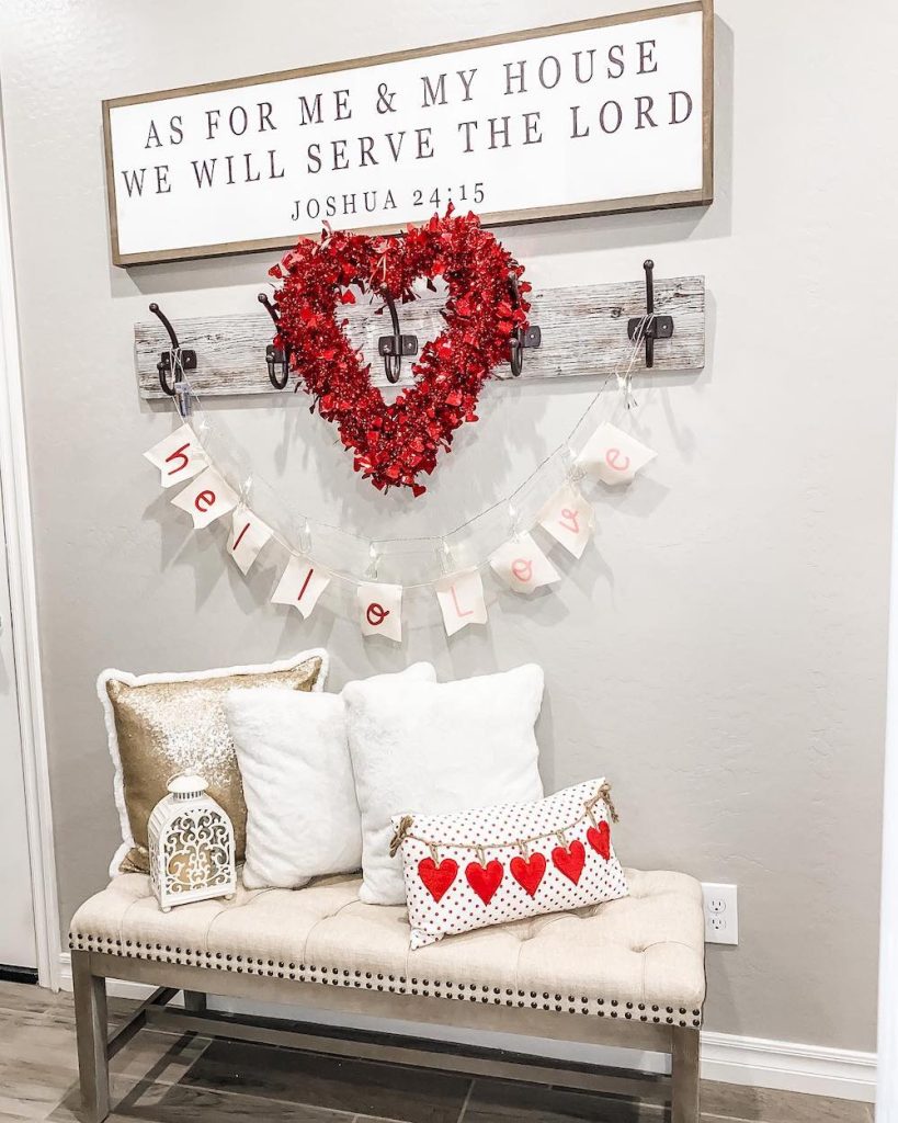 In 11 #ValentinesDay #ValentinesGarland #HomeDecor #ValentineDecorIdeas 