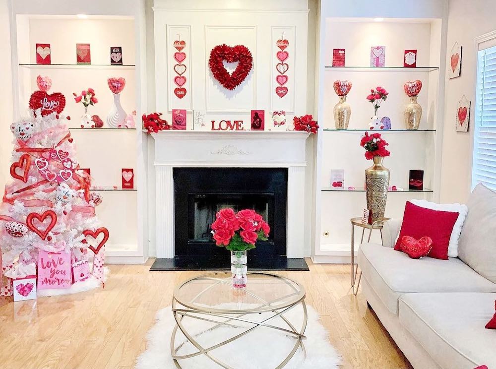 Inspo 1 #ValentinesDay #DIYValentinesDayTree #HomeDecor #ValentineDecorIdeas 