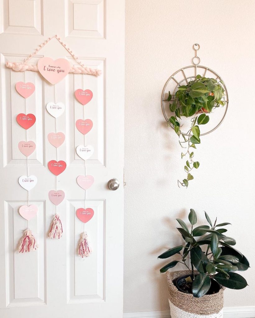 Inspo 1 #ValentinesDay #DIYValentinesDecor #HomeDecor #ValentineDecorIdeas 