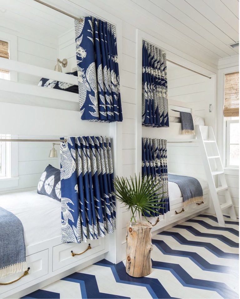 Best Nautical Bunk Beds for Summer Family Gatherings