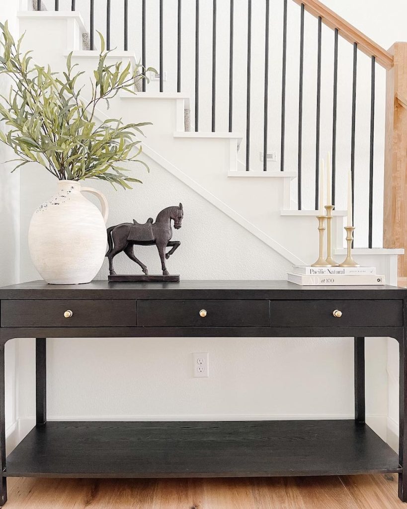 Neutral Console Tables In 3 2 #Coastal #ConsoleTables #NeutralInteriors #NeutralConsoleTables #HomeDecor #CoastalHomeDecor 