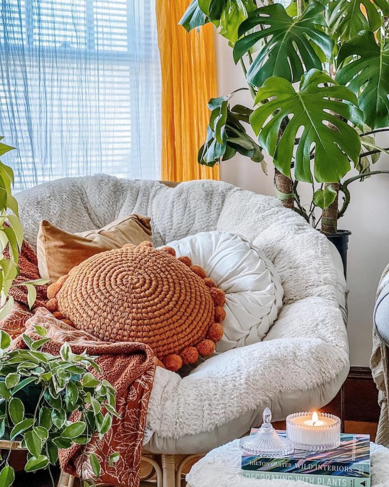 12 Papasan Chair Styling Ideas for the Perfect Lounging Space