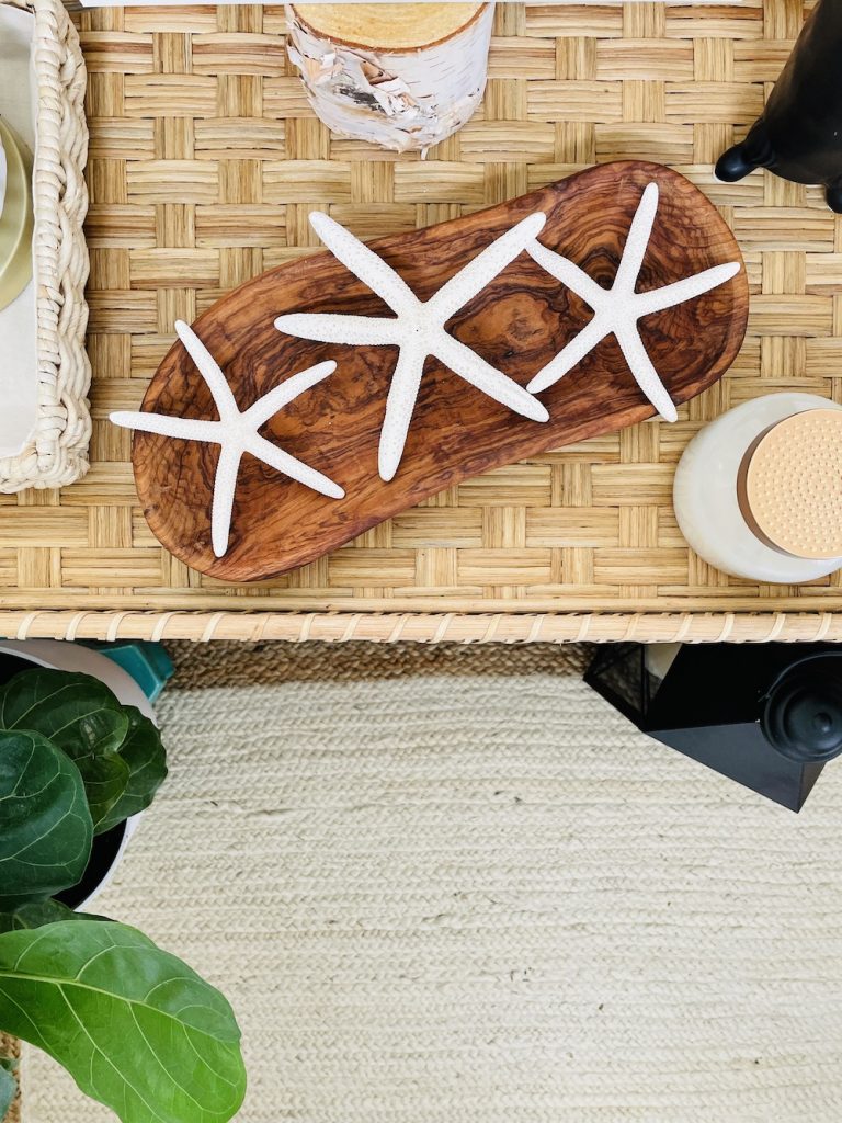 Aerial View of Entryway Table_2631 #Entryway #Foyer #RattanEntrywayTable #ConsoleTable #HallwayTable #StylingTips #HomeDecor