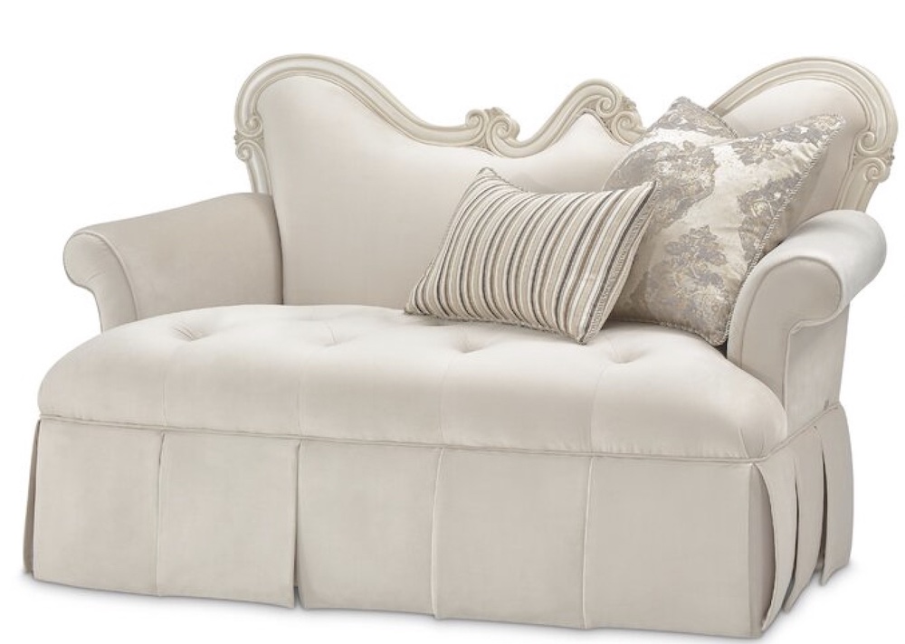 In #Sofa #Loveseat #NeutralSofas #NeutralLoveseat #NeutralInteriors #NeutralHomeDecors