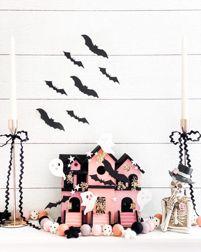 17 Spooky DIY Halloween Decor Ideas