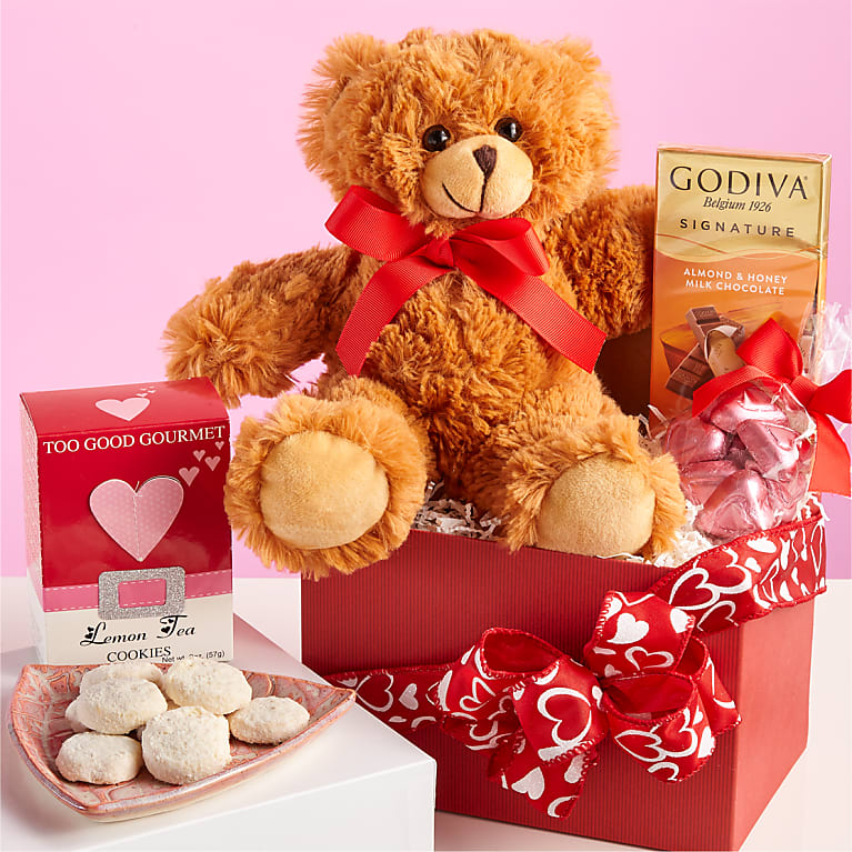 Valentine's Day Gift Baskets #ValentinesDay #Gifts #GiftBaskets
