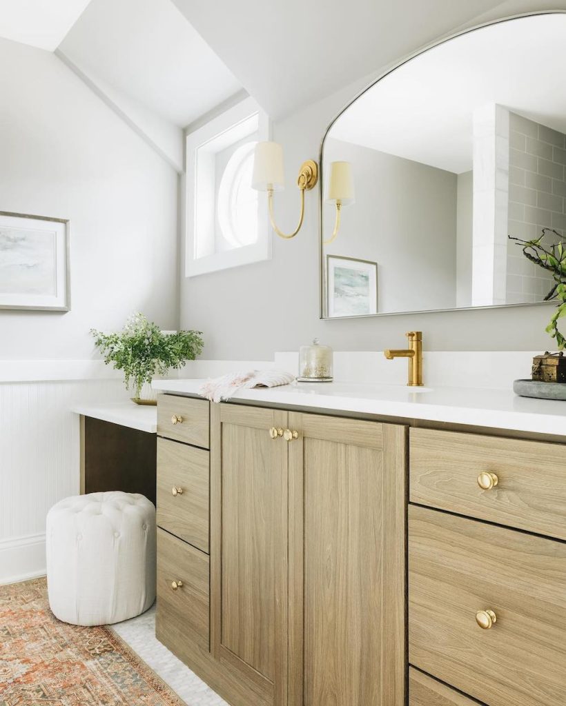 Neutral Bathroom Vanity Ideas In 19 #Bathroom #Vanity #NeutralHomeDecor 