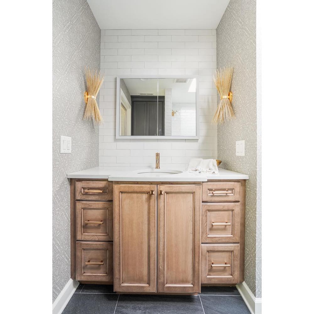 Neutral Bathroom Vanity Ideas In 7 #Bathroom #Vanity #NeutralHomeDecor 