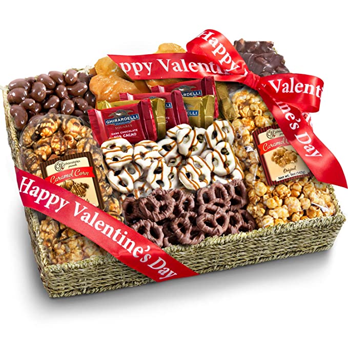 Valentine's Day Gift Baskets #ValentinesDay #Gifts #GiftBaskets