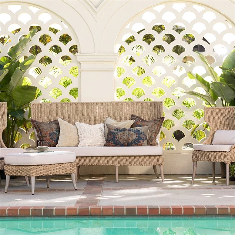 In 10 #PatioSofas #All-WeatherSofas #ResinSofas 