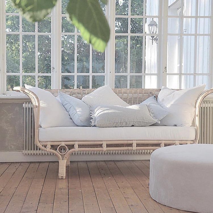 15 Natural Rattan Sofa Ideas for Your Home