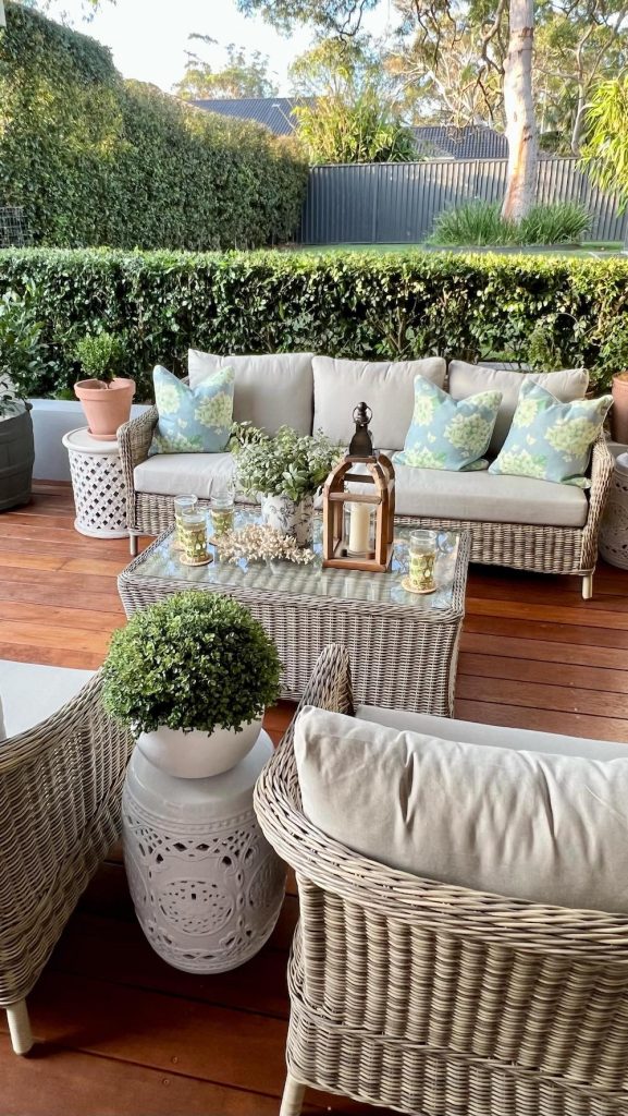 White Wicker Sofa Ideas In 9 coastalhomelove