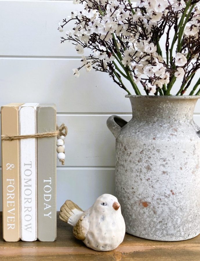 9 Inspirational Quote Wood Books for Your Bookshelves