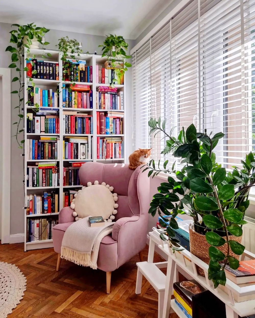 Home Library Ideas In A #Library #HomeLibrary #ReadingNooks 