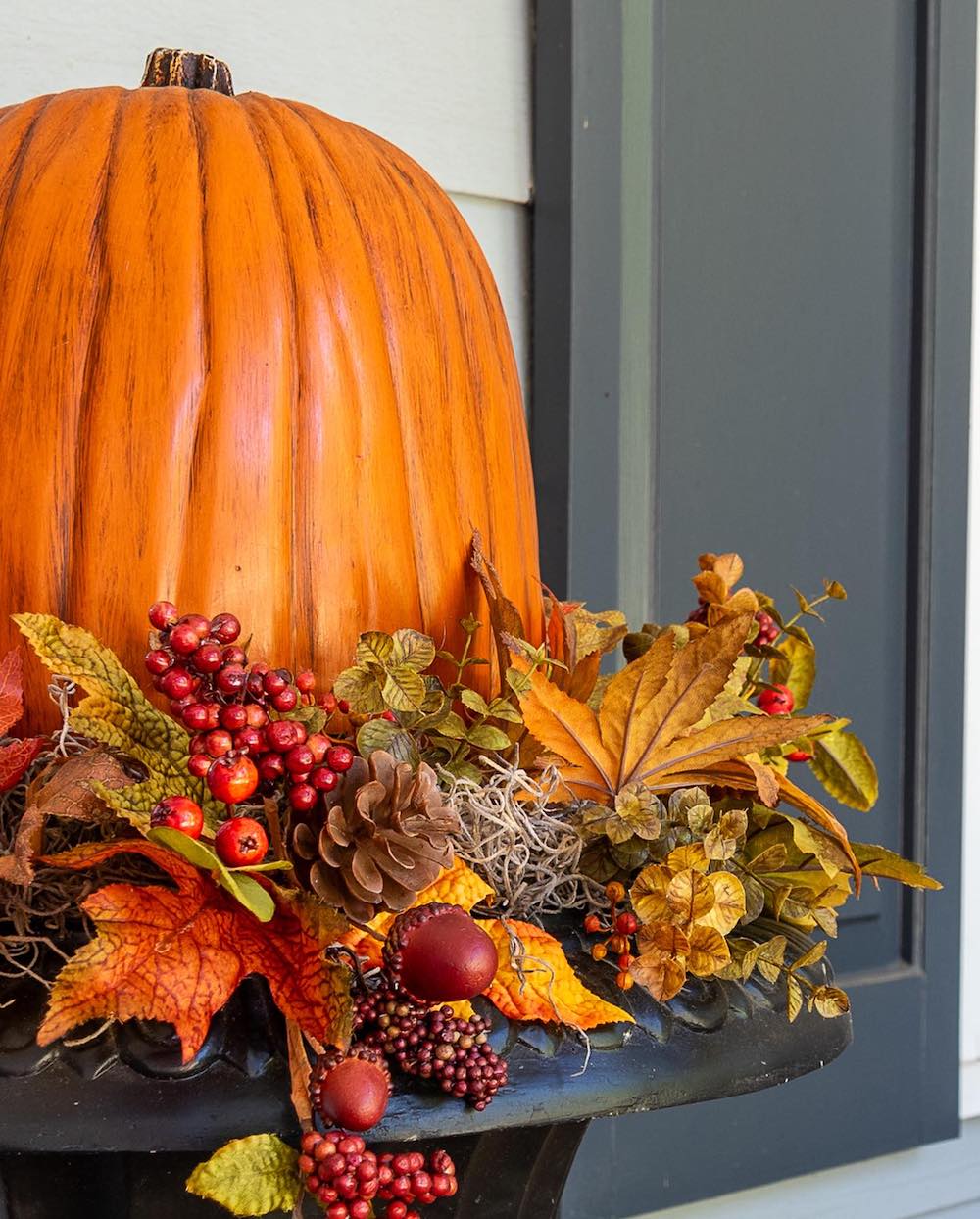 Ex 1 #FallDecor #FallFrontPorch #FallPorchIdeas