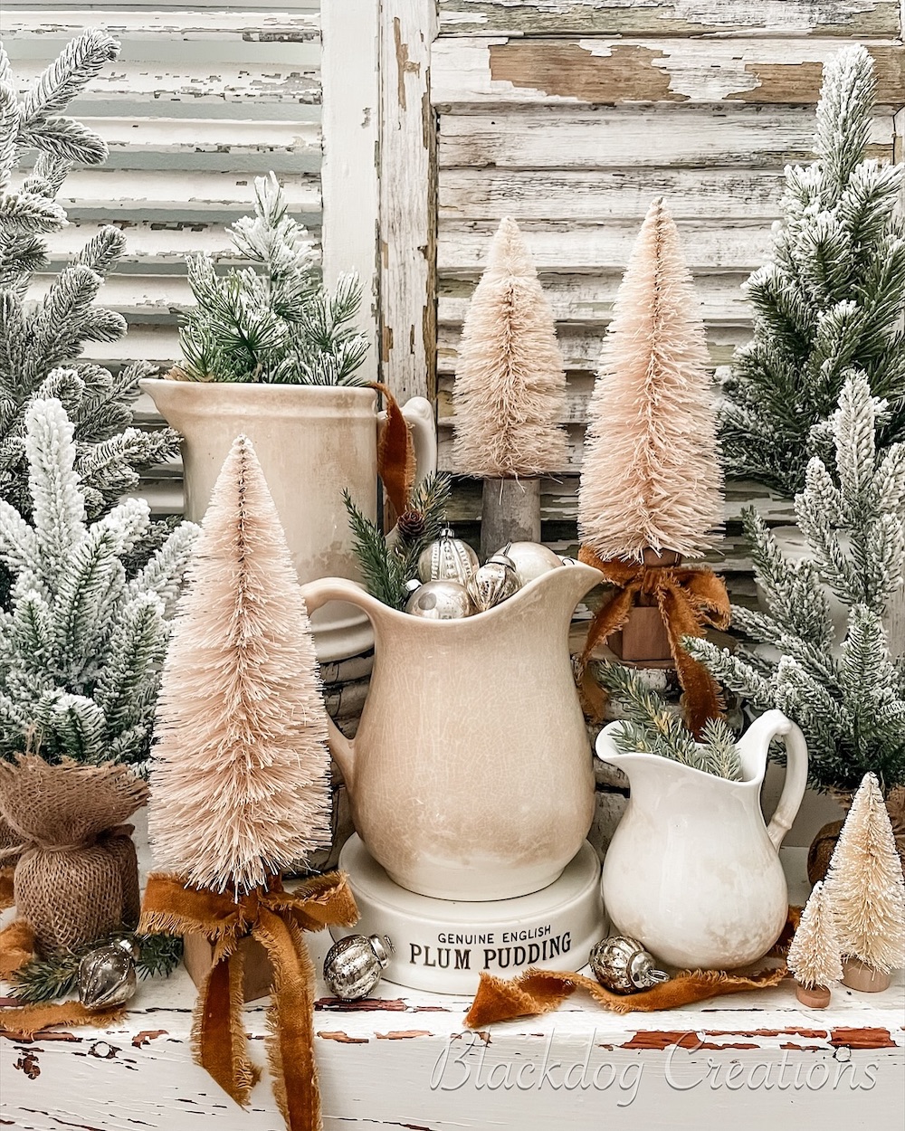 In 5 #VintageChristmas #NeutralVintageChristmas #NeutralChristmasVintage #NeutralChristmasStyling 